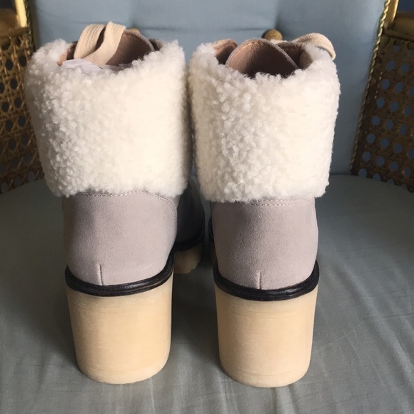 NWOT VICI light gray faux suede cream sherpa lug sole lace up ankle booties Sz 6 - Picture 7 of 13
